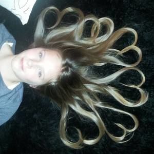 Meet your Posher, Stacy